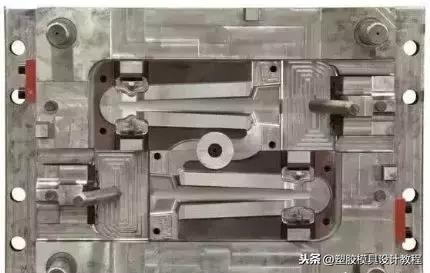 你做过的最大模具有多大 看看世界上最大的注塑模具能有多大