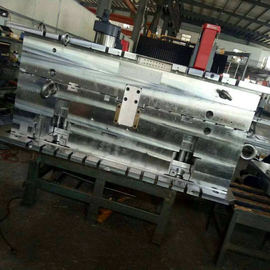 塑胶模具图片_高清图_细节图